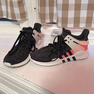 Adidas sneakers black/white/pink . US size 6.